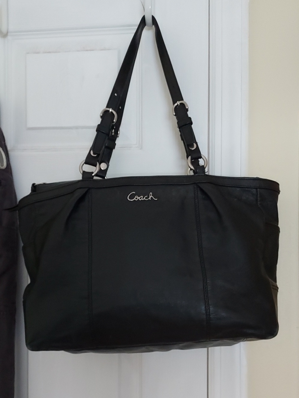 Coach Black Leather Shoulder Bag